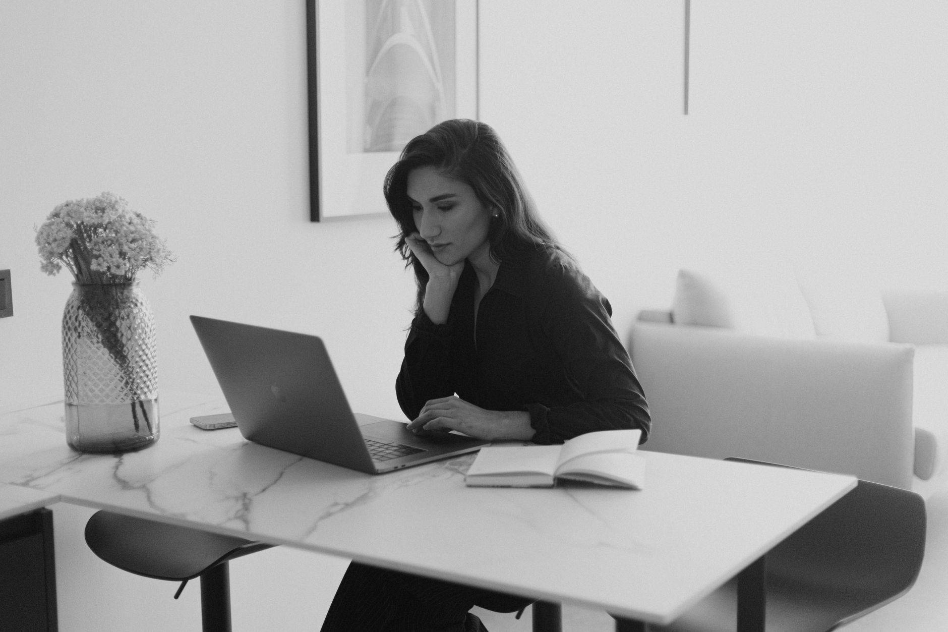 How to Negotiate a Raise Before Your Annual Review